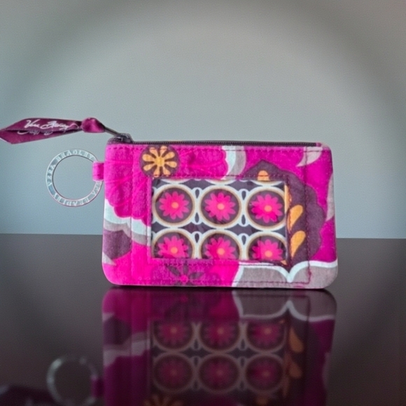 Vera Bradley Handbags - Vera Bradley Carnaby Zip ID Coin/Key Card Holder EUC